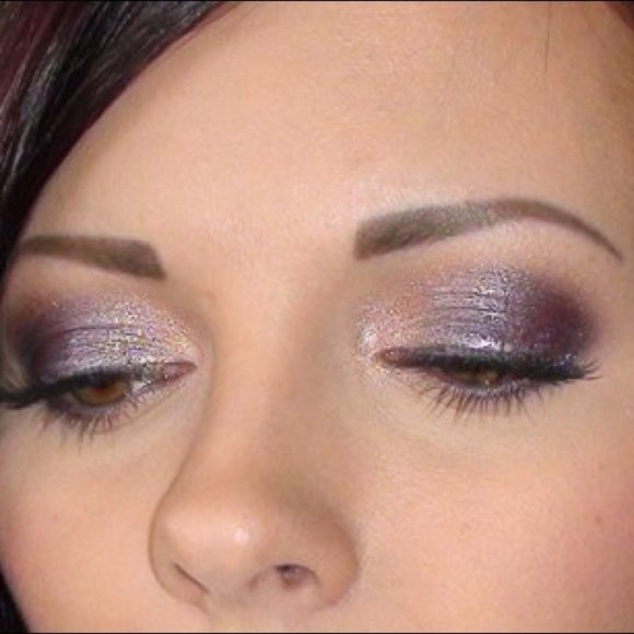 Last One! NIB MAC "GRAND GALAXY" Eyeshadow - Picture 11 of 12